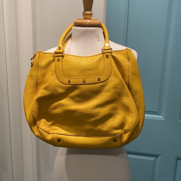 Yellow Tory Burch bag - Picture 2 of 4